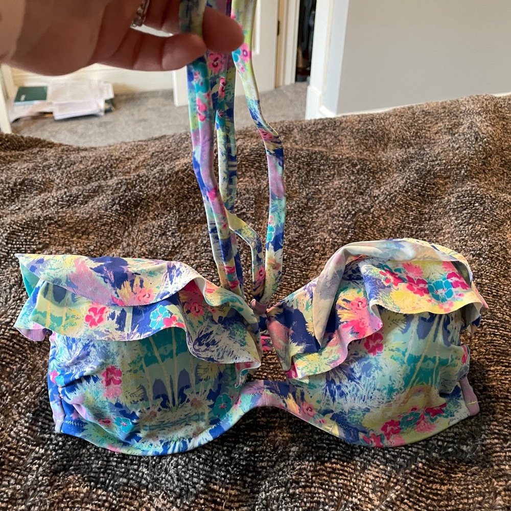 Victoria’s Secret Tropical Bikini Top